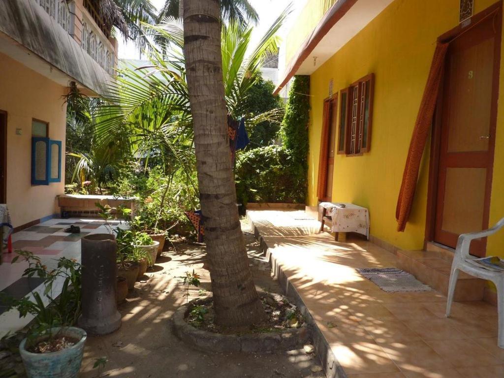 Shakti Family Guest House Mahábalipuram Kültér fotó